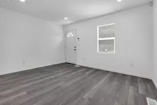 2516 Hiawatha St, Columbus, OH 43211 - Photo 11