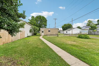 922 Pine Street, Coshocton, OH 43812 - Photo 35