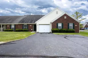 1000 Oak Bay Dr, Galloway, OH 43119 - Photo 1