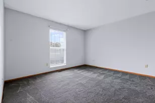 1000 Oak Bay Dr, Galloway, OH 43119 - Photo 23