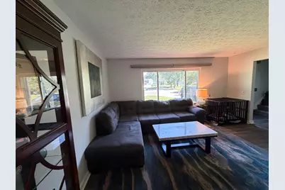 655 Falls Place, Reynoldsburg, OH 43068 - Photo 3