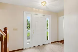 6137 Holywell Dr, Dublin, OH 43017 - Photo 3