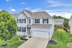 596 Herrogate Square, Pickerington, OH 43147 - Photo 1