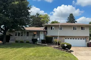 2690 Burnaby Dr, Columbus, OH 43209 - Photo 1