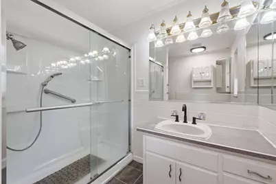 2690 Burnaby Drive, Columbus, OH 43209 - Photo 17