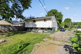 923 Wedgewood Dr, Columbus, OH 43228 - Photo 3