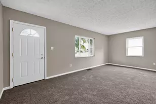 108 Florence Ave, Columbus, OH 43228 - Photo 3