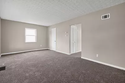 108 Florence Avenue, Columbus, OH 43228 - Photo 5