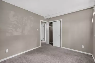 4706 Dundee Avenue, Columbus, OH 43227 - Photo 13