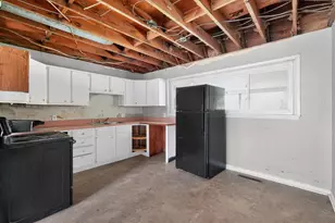 4706 Dundee Ave, Columbus, OH 43227 - Photo 9
