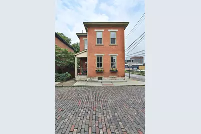 31 E Blenkner Street, Columbus, OH 43215 - Photo 1