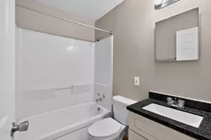 1948 Argyle Dr, Columbus, OH 43219 - Photo 13