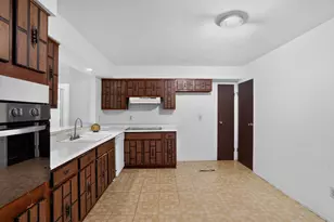 50 Huber Village Blvd, Westerville, OH 43081 - Photo 13