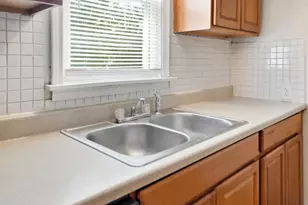 1754 Kenny Rd, Columbus, OH 43212 - Photo 17