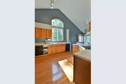 1048 Arcaro Drive, Columbus, OH 43230 - Photo 19