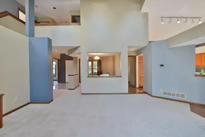 1048 Arcaro Drive, Columbus, OH 43230 - Photo 13