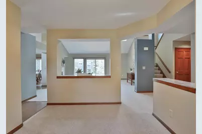 1048 Arcaro Drive, Columbus, OH 43230 - Photo 5