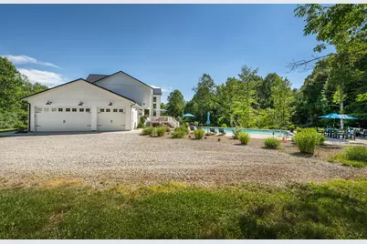 11681 Liberty Chapel Road, Mount Vernon, OH 43050 - Photo 13