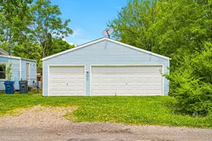 662 Beechwood Rd, Whitehall, OH 43213 - Photo 29