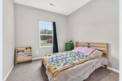 327 Mannaseh Drive W, Granville, OH 43023 - Photo 39