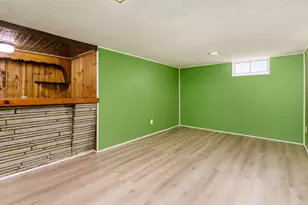 1089 E Dunedin Rd, Columbus, OH 43224 - Photo 33
