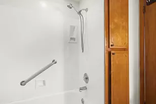 2229 Waldorf Rd, Columbus, OH 43229 - Photo 25