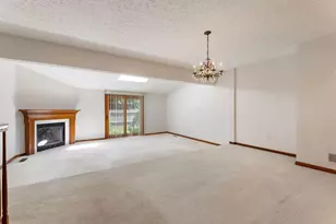 1068 Cypress Ln, Columbus, OH 43230 - Photo 17