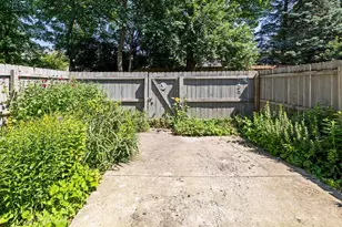 1068 Cypress Ln, Columbus, OH 43230 - Photo 7