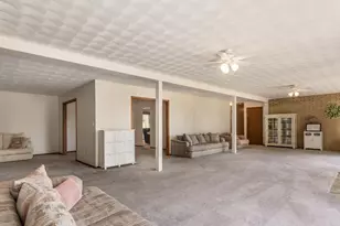 255 Briarwood Dr, Newark, OH 43055 - Photo 57
