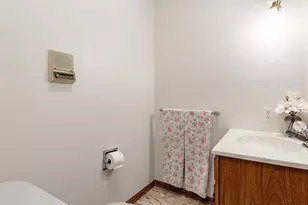 255 Briarwood Dr, Newark, OH 43055 - Photo 73