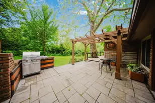 8015 Riverside Dr, Dublin, OH 43016 - Photo 37