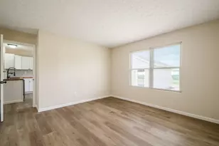 2810 Patrick Henry Ave, Columbus, OH 43207 - Photo 21