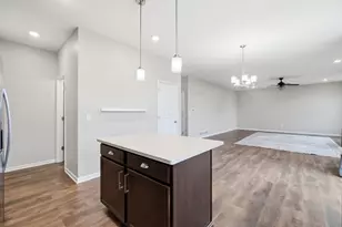 283 Mahogany Ln, Commercial Point, OH 43116 - Photo 13
