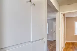 1736 S 6th St, Columbus, OH 43207 - Photo 23