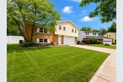 586 Presidential Way, Delaware, OH 43015 - Photo 1