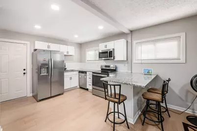 2153 Dawnlight Avenue, Columbus, OH 43211 - Photo 5