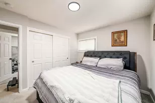 2153 Dawnlight Ave, Columbus, OH 43211 - Photo 11