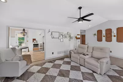 77 Grandway Court, Howard, OH 43028 - Photo 5