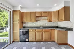1588 Fall Brook Rd, Columbus, OH 43223 - Photo 17