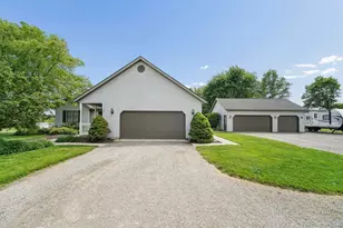 20521 Northwest Pkwy, Marysville, OH 43040 - Photo 3