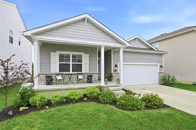 433 Sandburg Drive, Lithopolis, OH 43136 - Photo 1