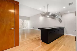 106 N High St, Columbus, OH 43215 - Photo 3
