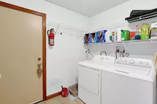 8019 Hagerty Rd, Ashville, OH 43103 - Photo 31