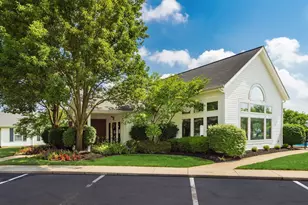 8371 Greyhawk Cir, Columbus, OH 43240 - Photo 21