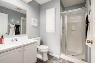 8371 Greyhawk Cir, Columbus, OH 43240 - Photo 15