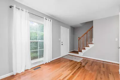 148 Tarryton Court W #25B, Columbus, OH 43228 - Photo 7