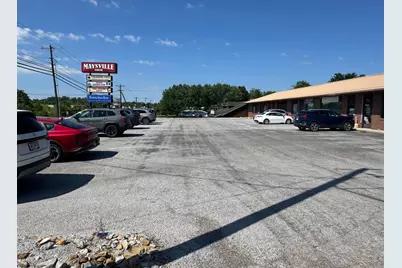 2923 Maysville Pike, Zanesville, OH 43701 - Photo 17