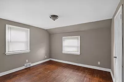 208 S James Road, Columbus, OH 43230 - Photo 13