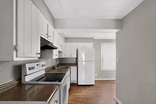 208 S James Rd, Columbus, OH 43230 - Photo 9