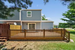 817 Pineway Dr, Columbus, OH 43085 - Photo 15